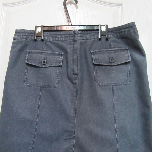 Skirt  size 15-       2 for $15.00 - Picture 1 of 14